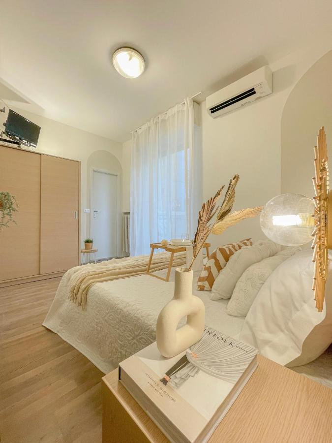 Americana Beach House ริมินี ภายนอก รูปภาพ